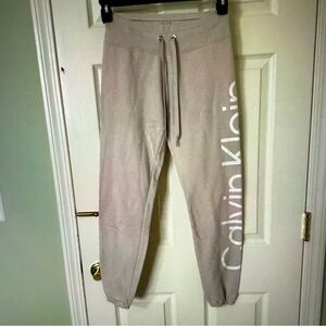 Calvin Klein girls junior XS Beige Jogger pants tan running exercise lounge